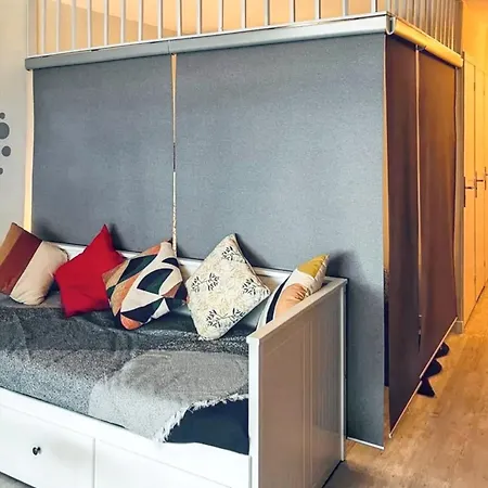Studio Avec Jardin Clos Et Wifi A Appartement Antibes